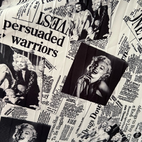 Black and White Marilyn Monroe Print Pleated A-line Midi Skirt - Picture 2 of 5